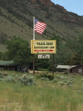 Trail Shop Inn